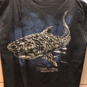 Vintage Sea World shirt